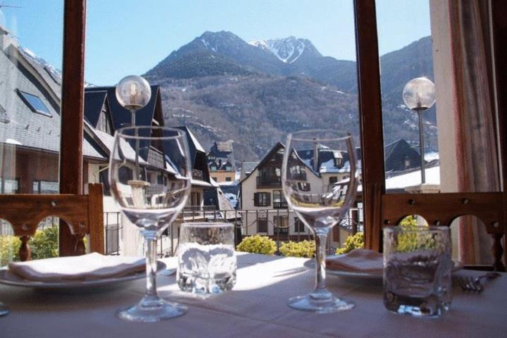 Hosteria Catalana Bossost Ngoại thất bức ảnh