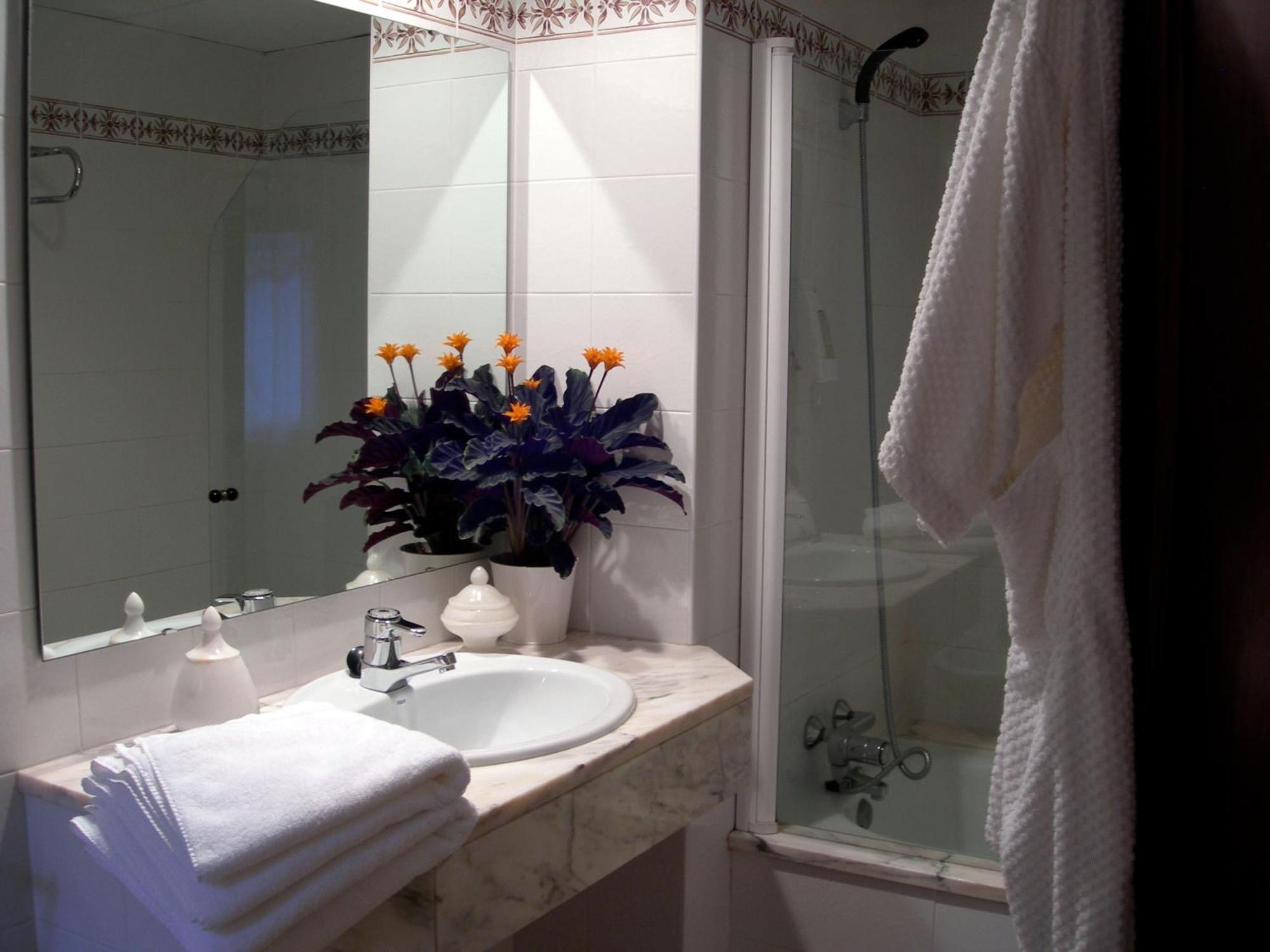Hosteria Catalana Bossost Ngoại thất bức ảnh