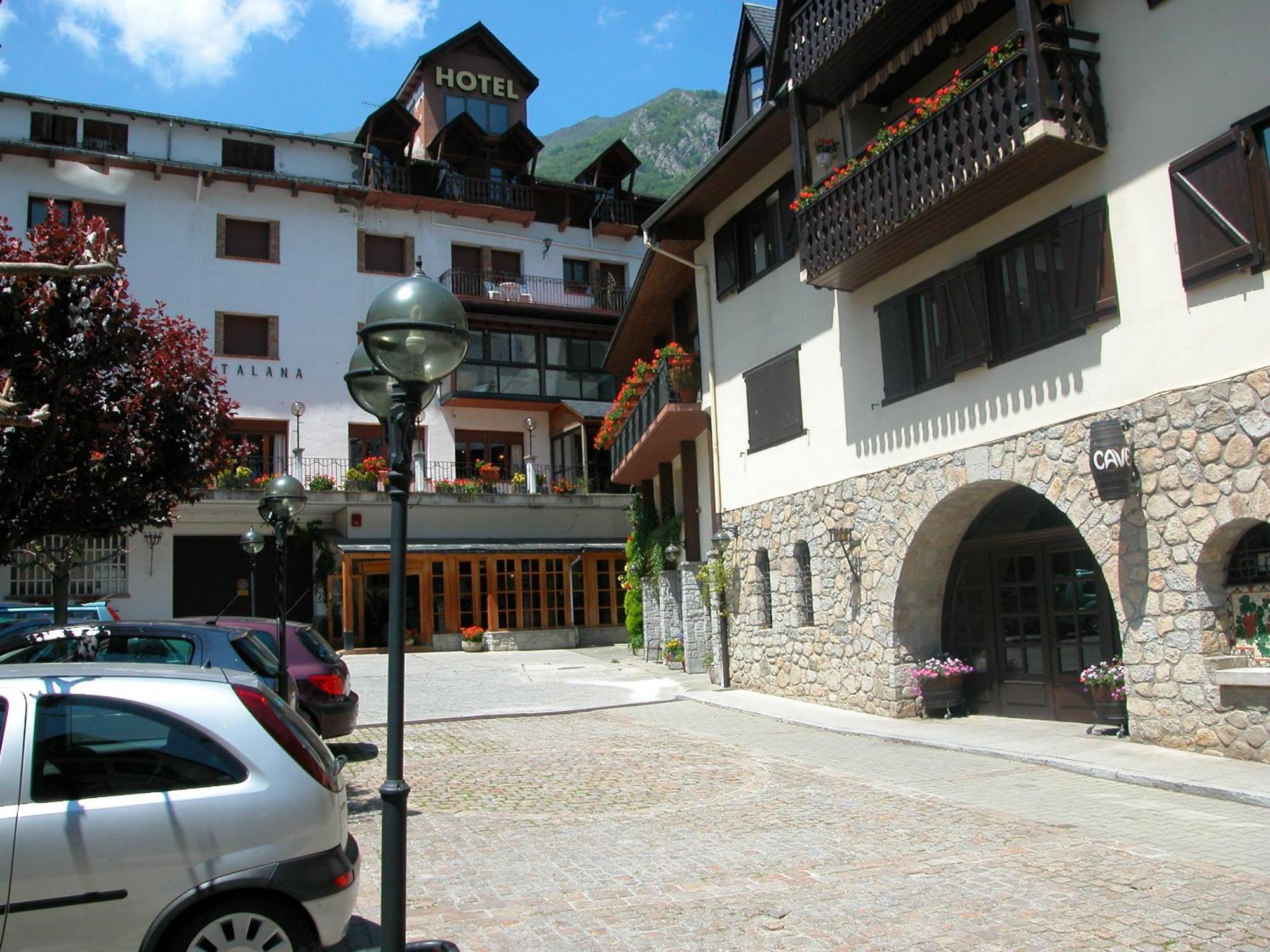 Hosteria Catalana Bossost Ngoại thất bức ảnh